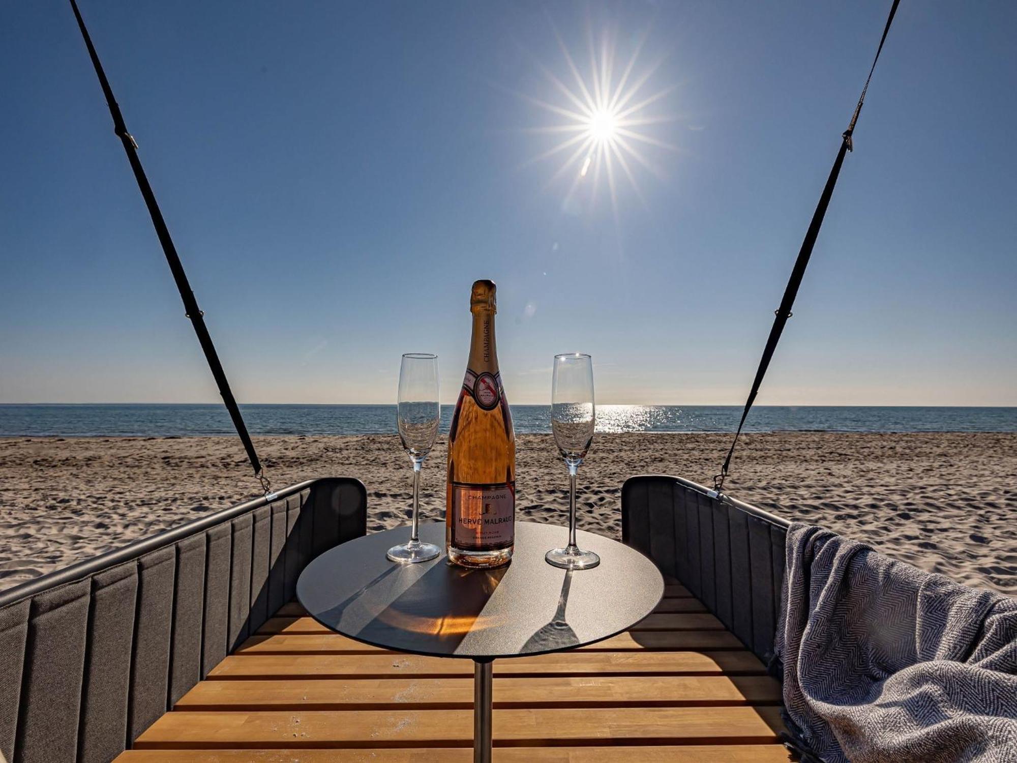 Strand Lounge Kronsgaard Eksteriør bilde
